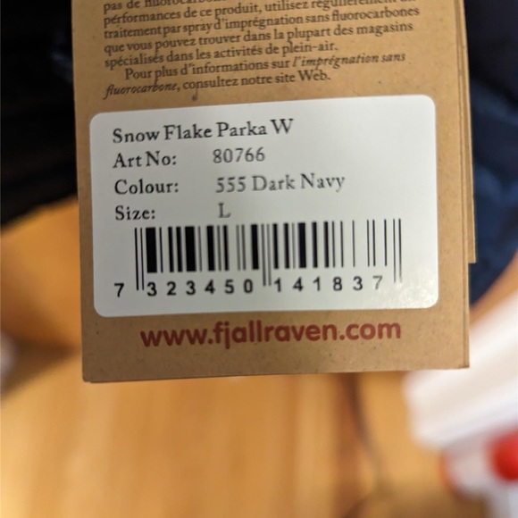 Women’s Fjallraven Snowflake Midnight Blue Large. New with Tags - Picture 4 of 4